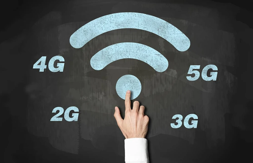 Гонконг повністю вимкнув 2G і готується попрощатися з 3G: як змінюється мобільний зв’язок