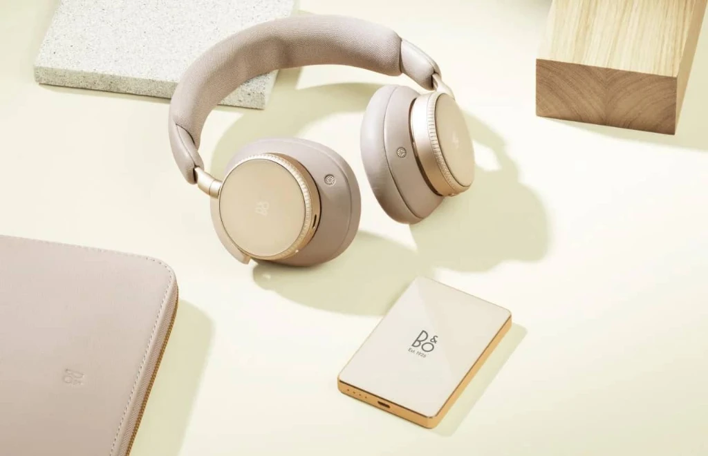 Bang & Olufsen представила свій перший повербанк: преміальний дизайн, підтримка Qi2 і ціна 145 євро